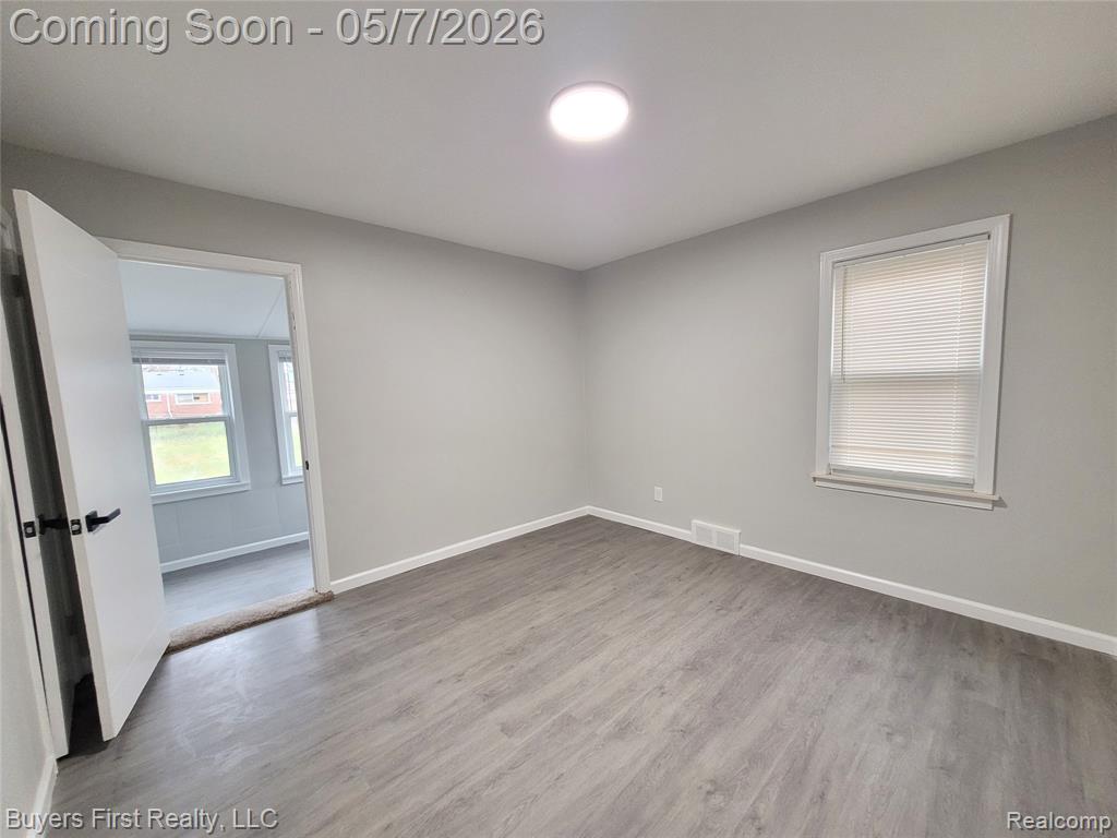 22084 Normandy Avenue, Eastpointe, MI 48021 — Photo 15