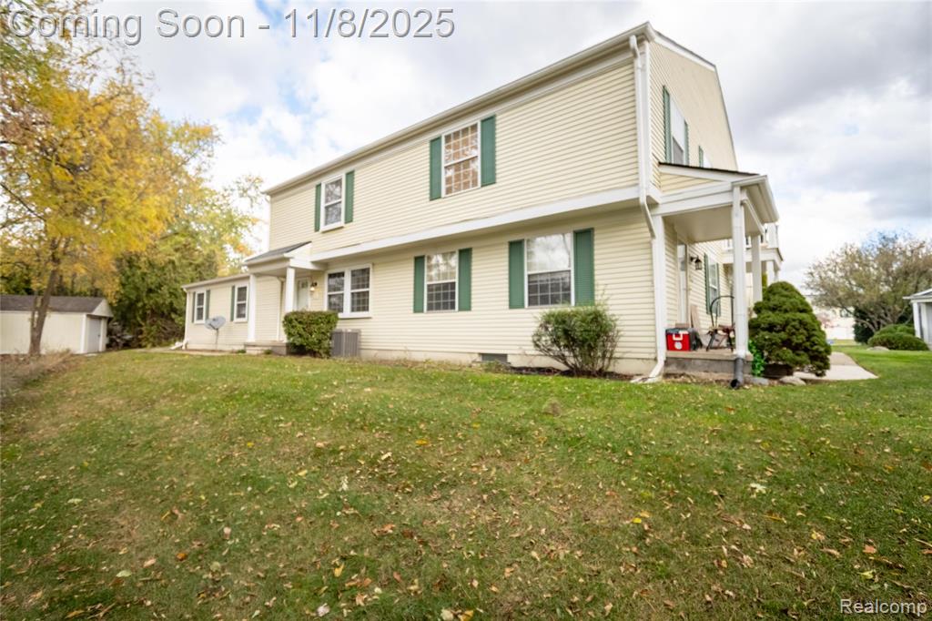 285 Inlet Court, Walled Lake, MI 48390 — Photo 25