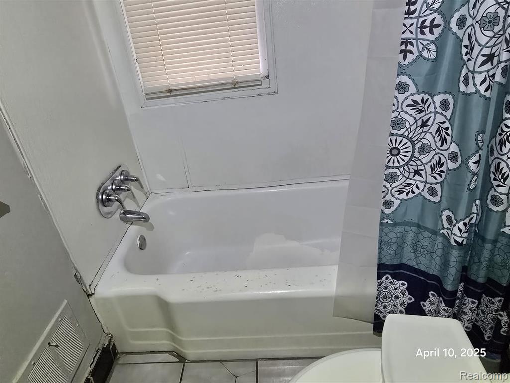 8611 STOUT Street, Detroit, MI 48228 — Photo 9