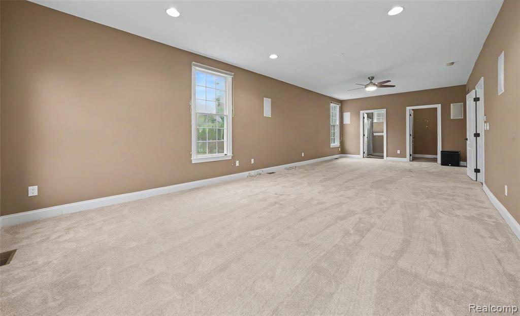 7286 Brentwood Court, Ypsilanti, MI 48198 — Photo 39