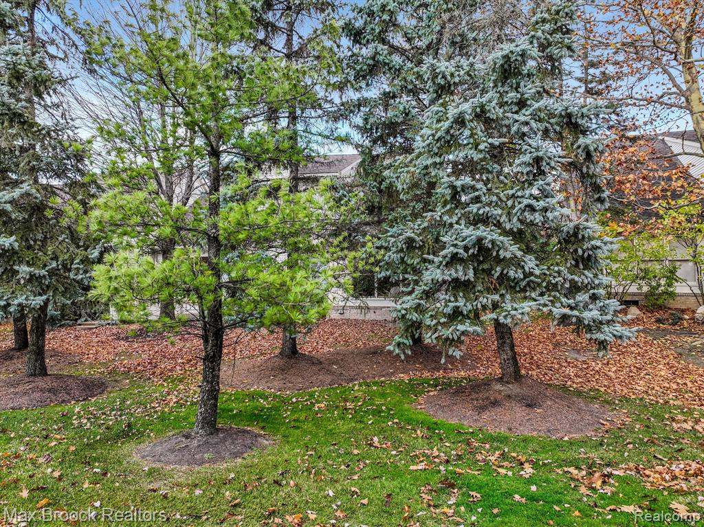 7248 SIMSBURY Drive, West Bloomfield, MI — Photo 62