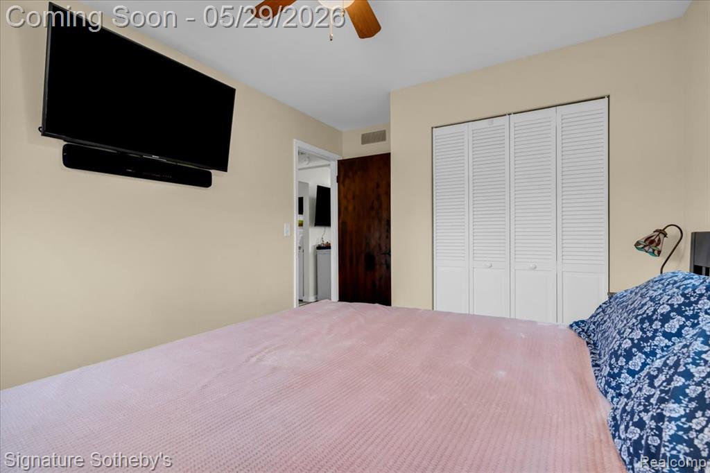 536 Wood Street, Fenton, MI 48430 — Photo 12