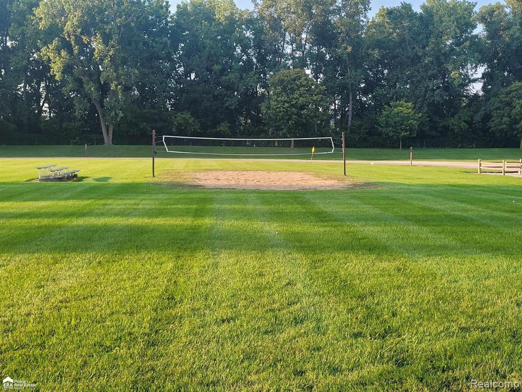 10001 E Goodall Road, 404, Durand, MI 48429 — Photo 50