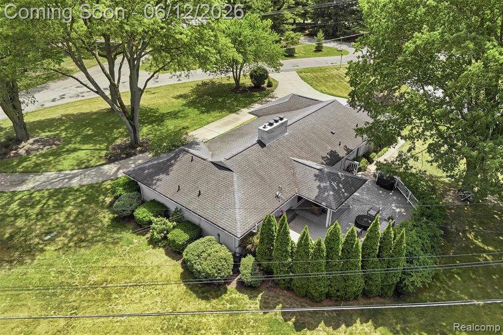 6998 Meadowlake Road, Bloomfield Hills, MI 48301 — Photo 46