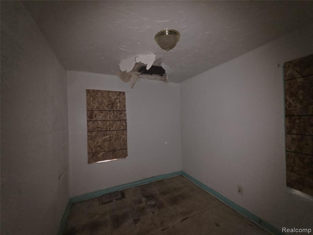 6809 Brimson Street, Hamtramck, MI 48212 — Photo 6