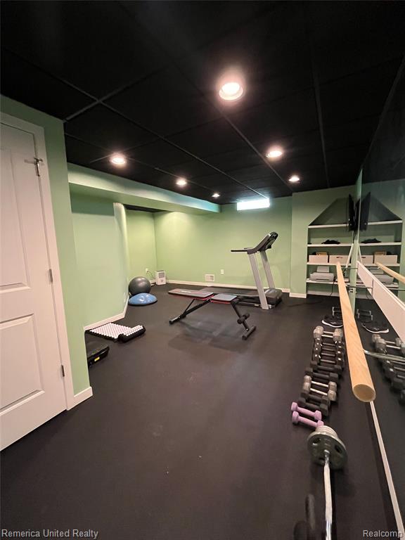 49022 Plum Tree Court, Plymouth, MI 48170 — Photo 48