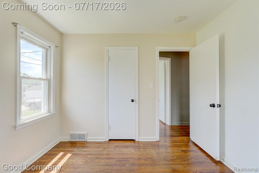 631 Saint Johns Street, Wyandotte, MI 48192 — Photo 14