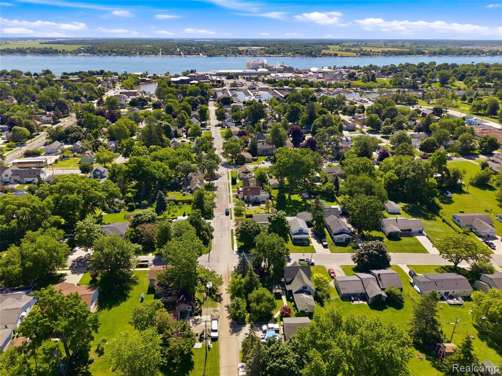 806 S 10th Street, St. Clair, MI 48079 — Photo 55