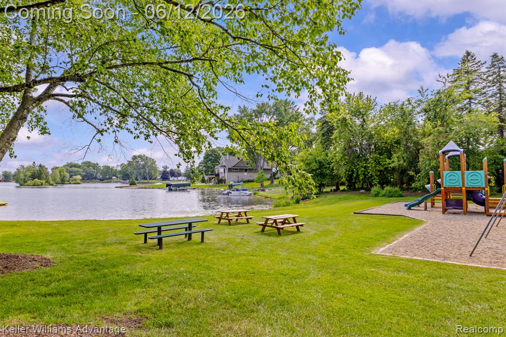 9110 Sandy Ridge Drive, White Lake, MI — Photo 65