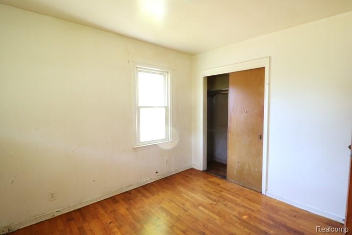 5710 Dupont Street, Flint, MI 48505 — Photo 7