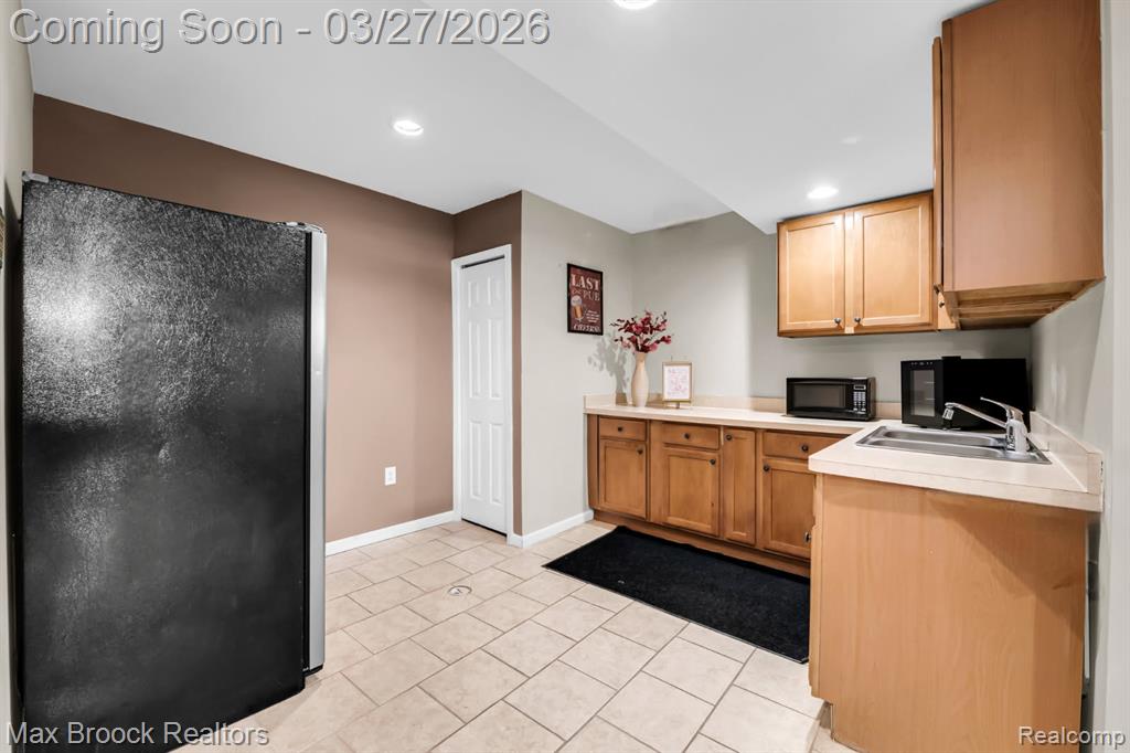 1086 Williamson Circle, Pontiac, MI 48340 — Photo 39