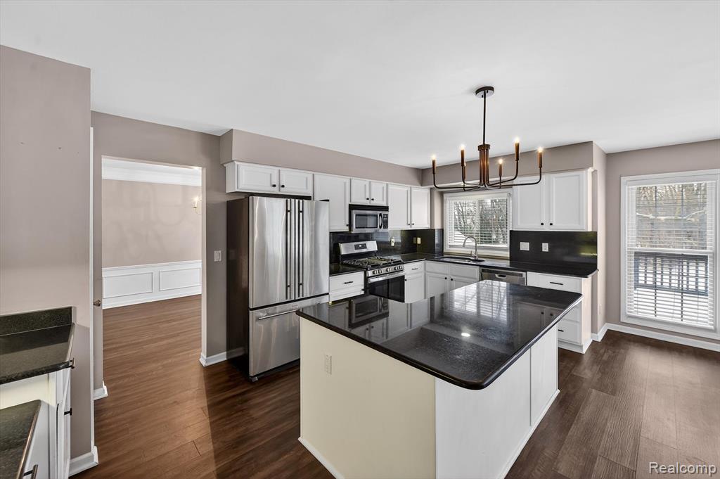 47497 Fox Run Drive, Canton, MI 48187 — Photo 20