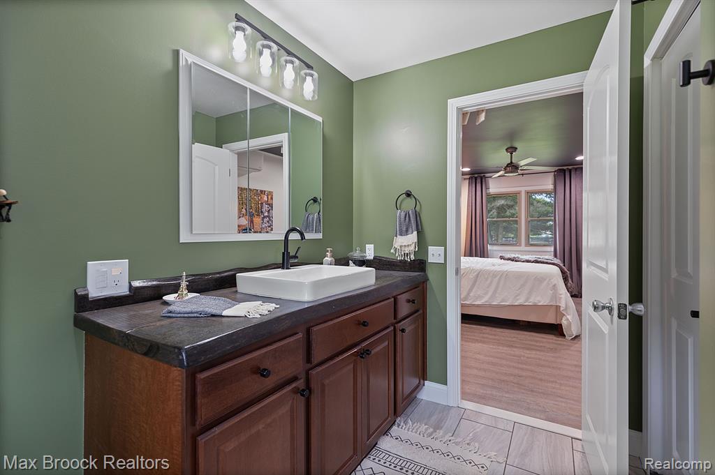 5790 JEFFERSON Road, North Branch, MI 48461 — Photo 25