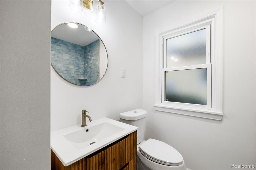 602 Lawson Street, Royal Oak, MI 48067 — Photo 15