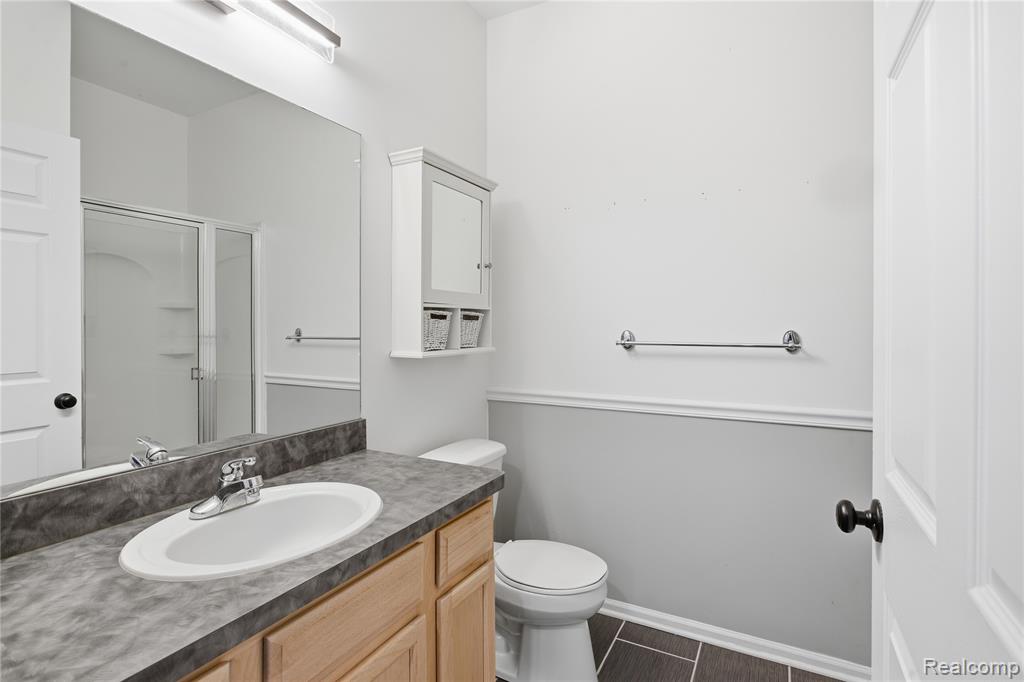 526 Red Oak Court, Walled Lake, MI 48390 — Photo 27