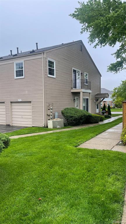 23743 STONEHENGE Boulevard, Novi, MI — front exterior