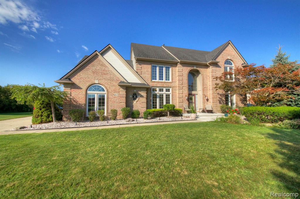 6813 Poppleton Road, Canton, MI 48187 — Photo 2