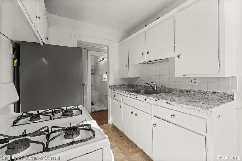 4913 Middlesex Street, Dearborn, MI 48126 — Photo 35