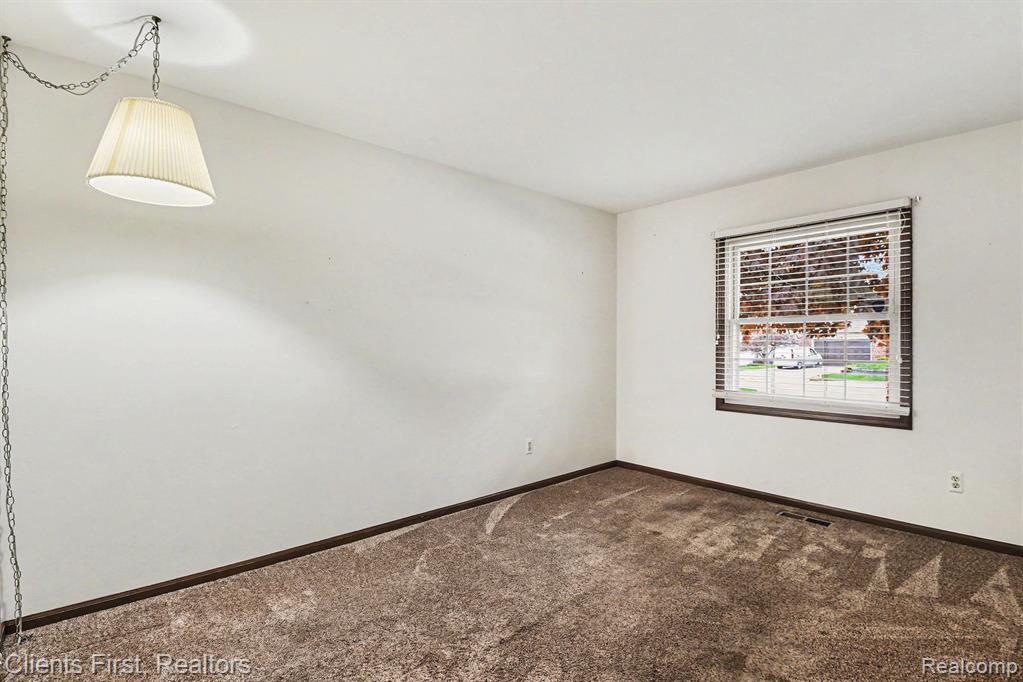 42542 Knollwood Court, Northville, MI 48168 — Photo 5