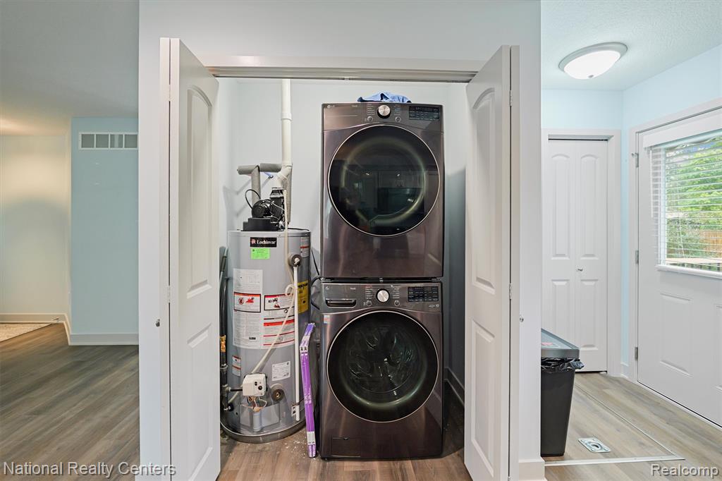6263 Marywood Avenue, Lansing, MI 48911 — Photo 17