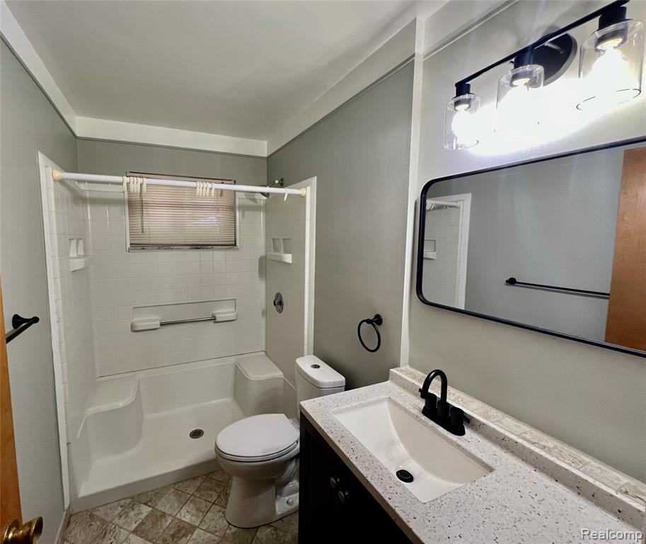 808 WELLESLEY Avenue, Royal Oak, MI 48067 — Photo 9