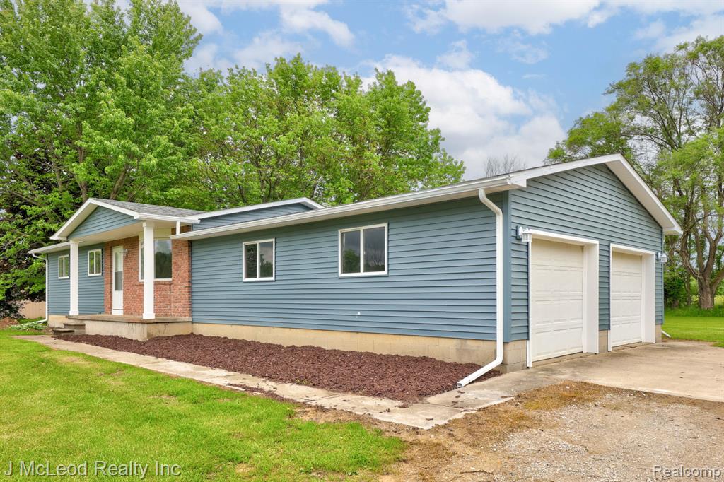 12146 Crawford Road, Otisville, MI 48463 — Photo 4