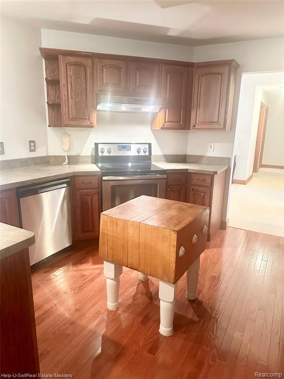 3120 Aberdeen Court, Port Huron, MI 48060 — Photo 9
