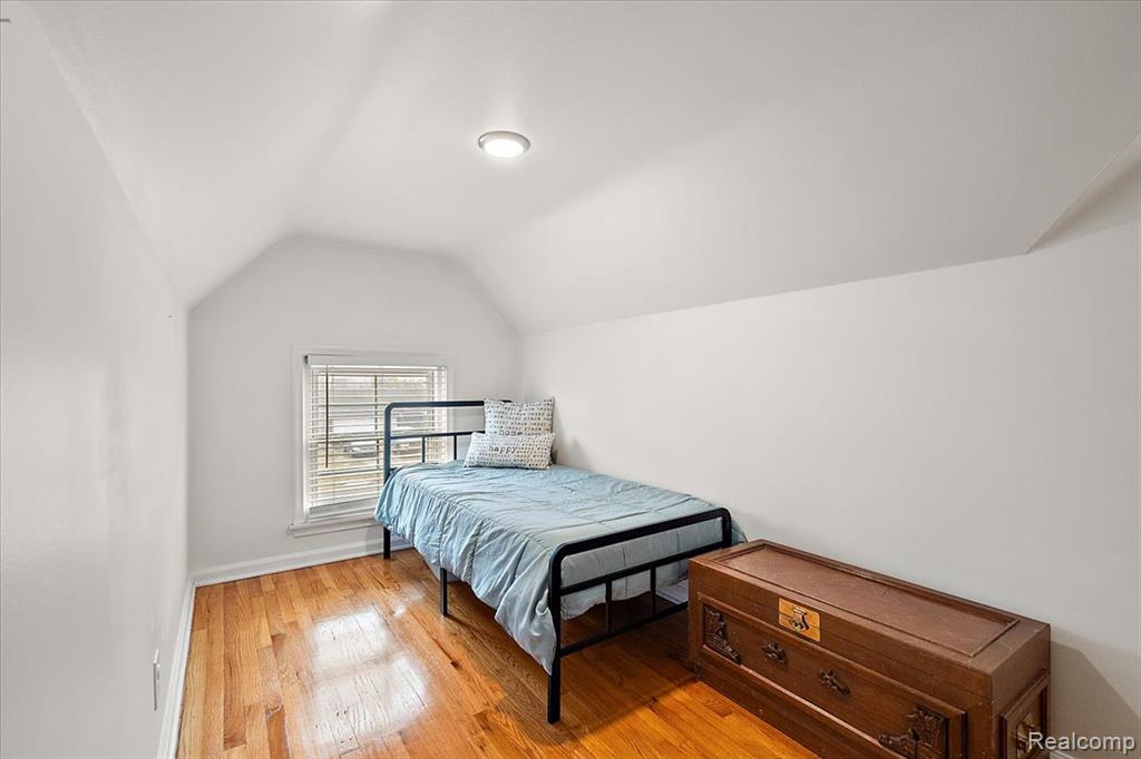 16244 Lauderdale Avenue, Beverly Hills, MI 48025 — Photo 31