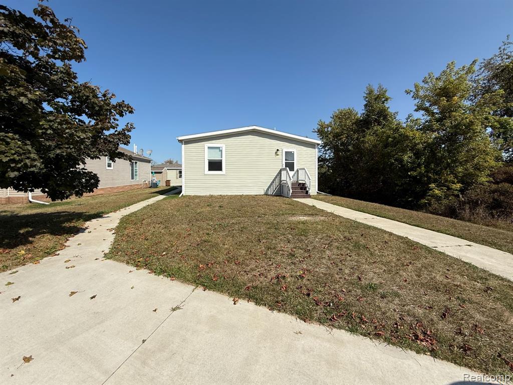 1553 Larkmore Lane, Grass Lake, MI 49240 — Photo 26