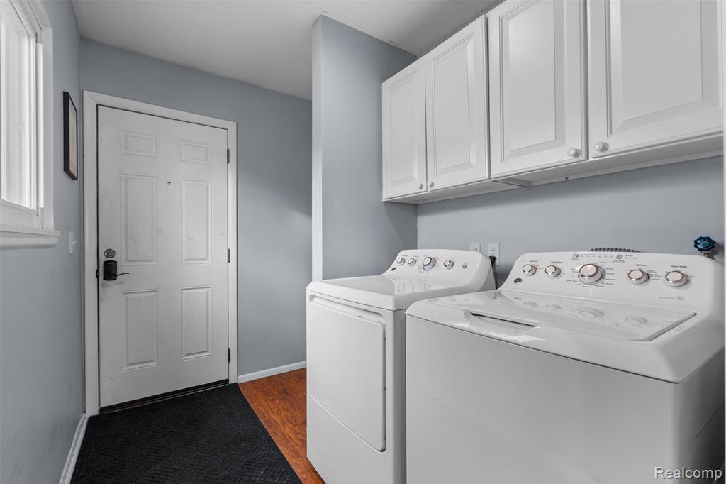 6404 Richalle Street, Brighton, MI 48116 — Photo 23