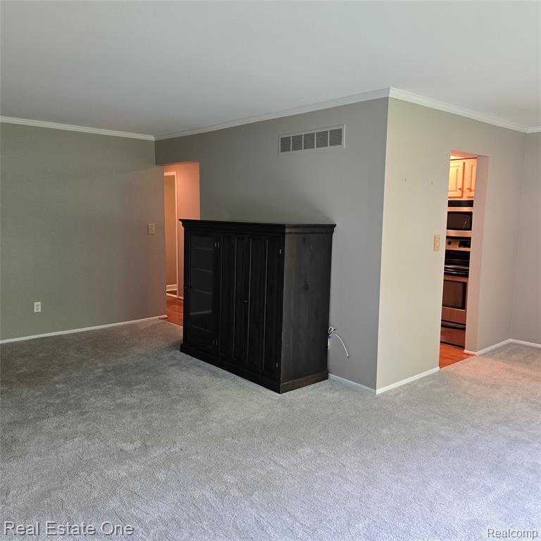 770 E Fox Hills Drive W, Bloomfield Hills, MI 48304 — Photo 14