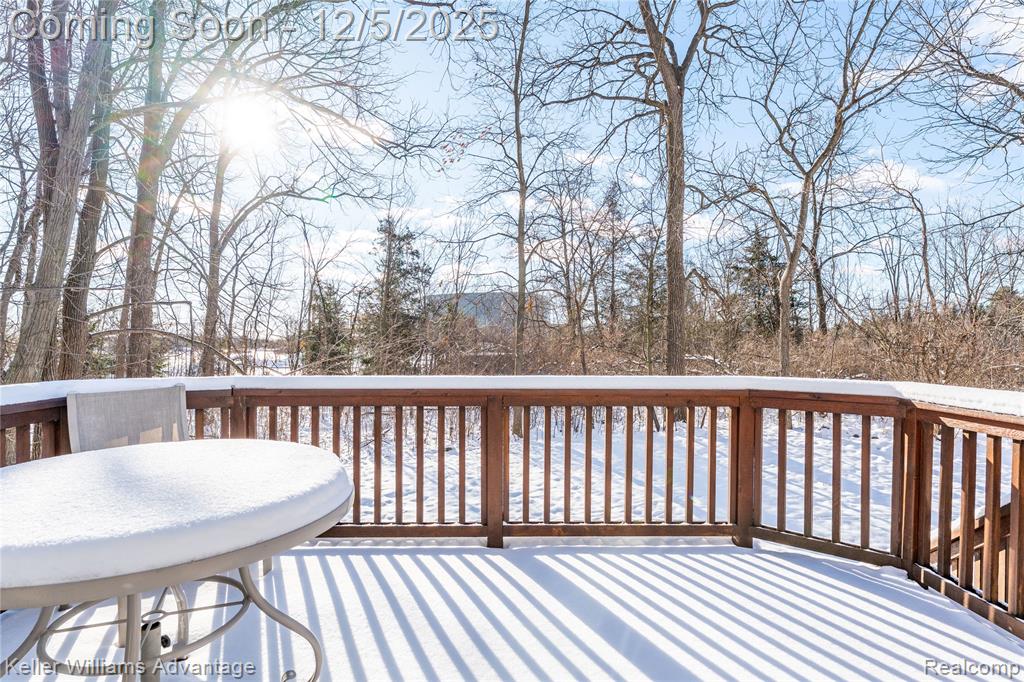 40827 Lenox Park Drive, Novi, MI 48377 — Photo 24
