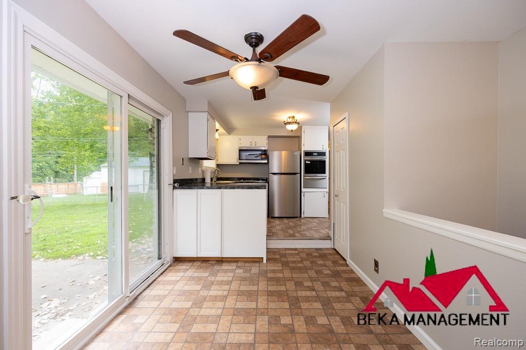 8040 Alton Street, Canton, MI 48187 — Photo 8