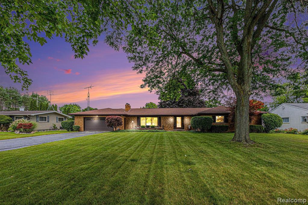 550 N GLASSFORD Street, Capac, MI 48014 — Photo 2