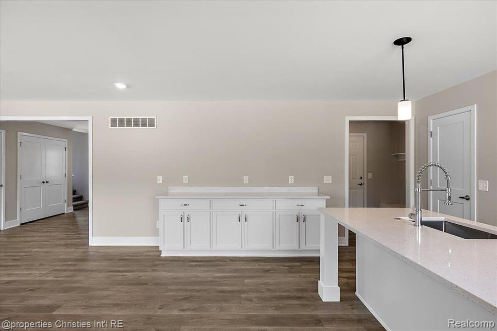 2550 Collegewood Street, Ypsilanti, MI 48197 — Photo 13