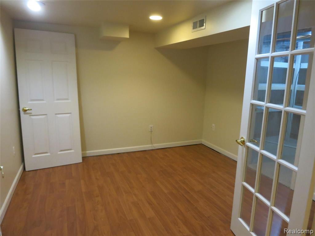 45373 SEABROOK, Canton, MI 48188 — Photo 37