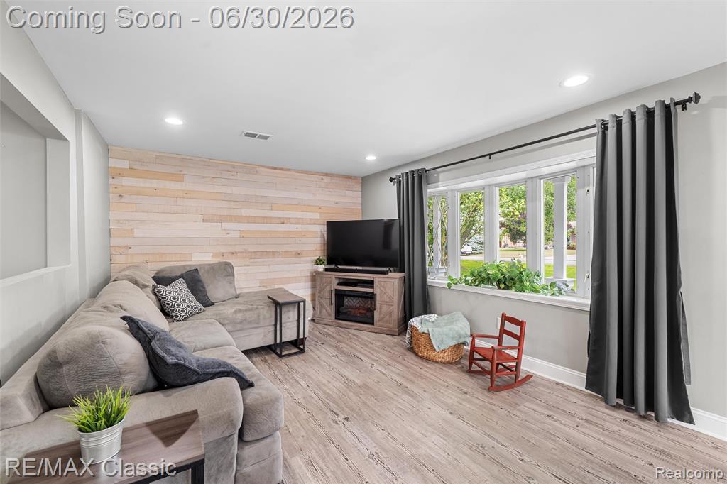 401 Center Street, Carleton, MI 48117 — Photo 11
