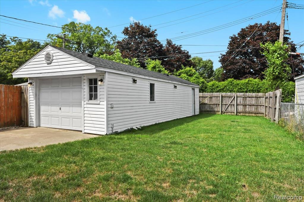 926 Sherbourne Street, Inkster, MI 48141 — Photo 17
