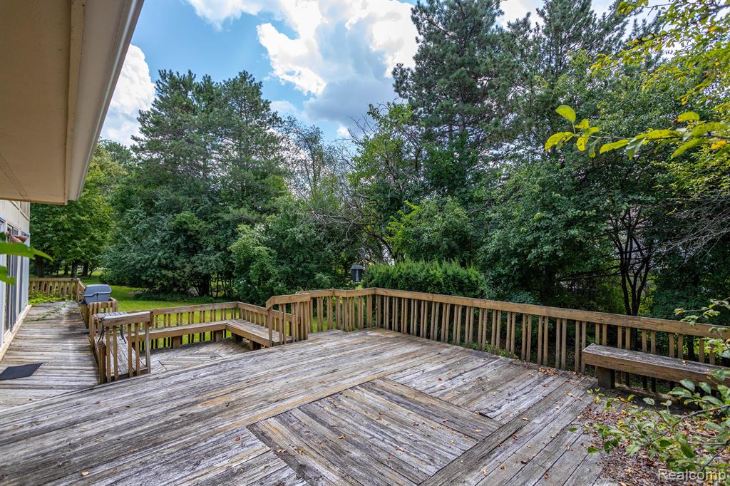 4421 PINEHURST Drive, West Bloomfield, MI — Photo 60