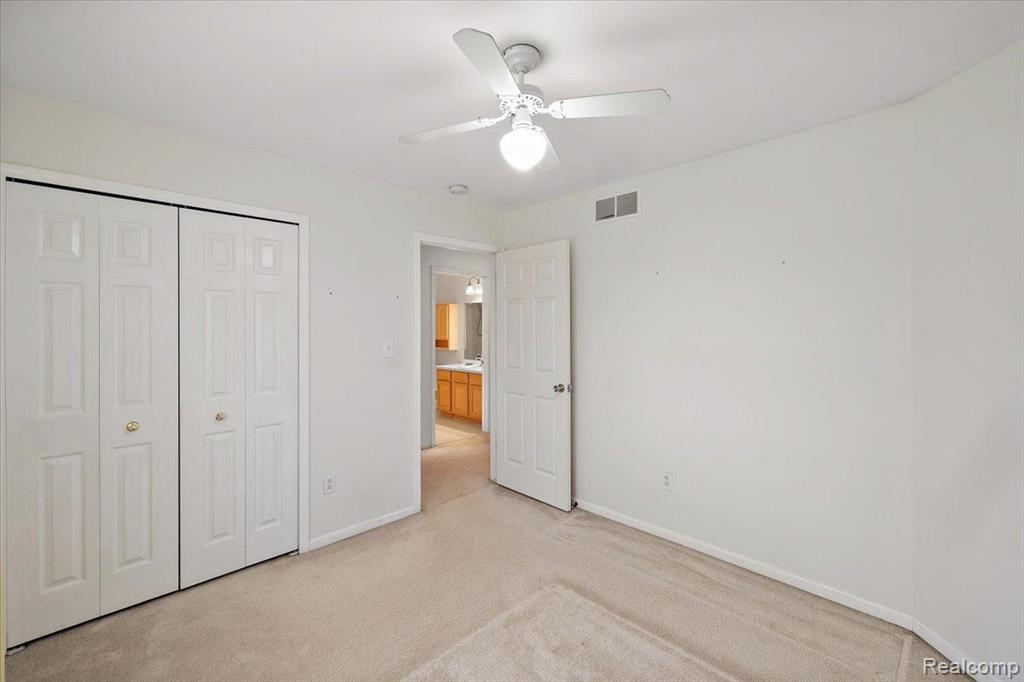 8964 SUNFLOWER, Whitmore Lake, MI 48189 — Photo 41