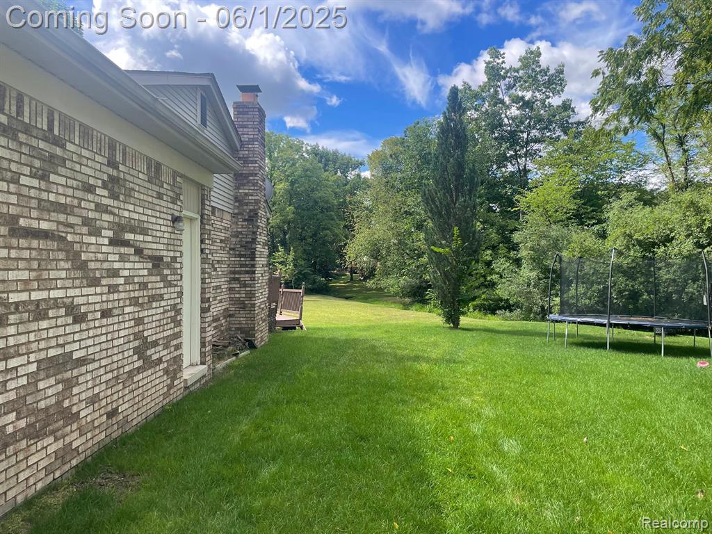 749 DUNEDIN Court, Rochester Hills, MI 48309 — Photo 23