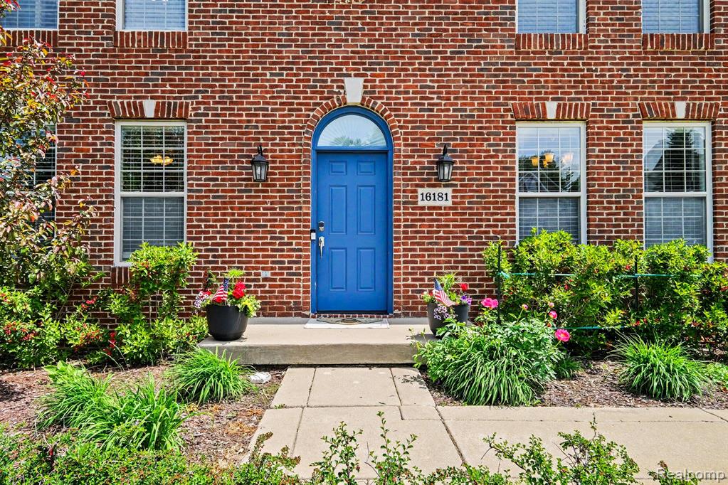 16181 Valcrest Drive, Linden, MI 48451 — Photo 9