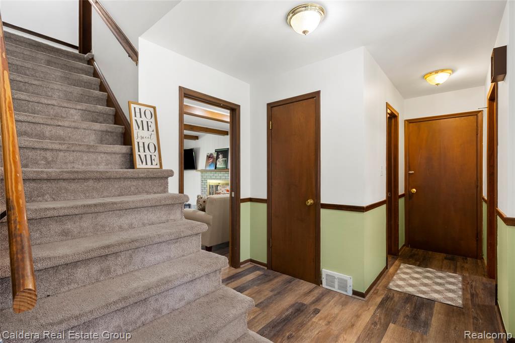 5781 Harlowe Drive, Shelby Twp, MI 48316 — Photo 5