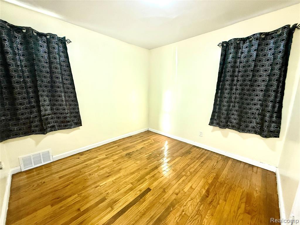 19642 Hasse Street, Detroit, MI 48234 — Photo 6