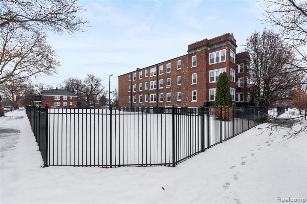 7536 #1 Dunedin Street, Detroit, MI 48206 — Photo 3