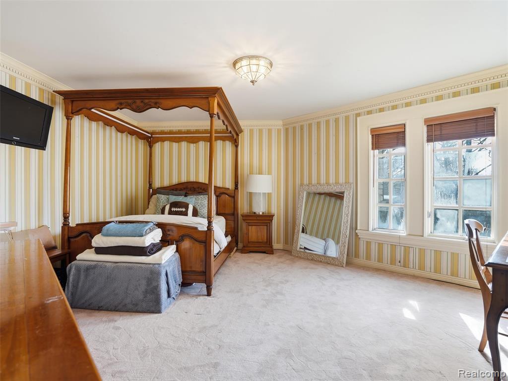 3075 Heron Pointe Drive, Bloomfield Hills, MI 48302 — Photo 34