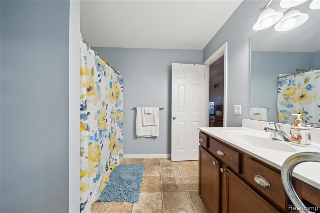 308 Cimarron Drive, Howell, MI 48855 — Photo 11