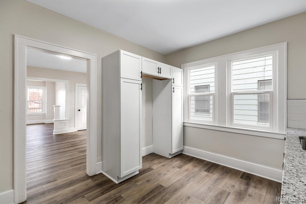 5775 HOLCOMB Street, Detroit, MI 48213 — Photo 15
