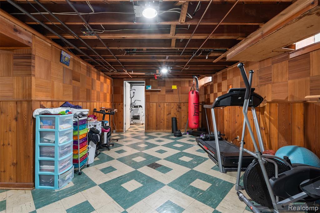 413 Kings Highway, Lincoln Park, MI 48146 — Photo 17