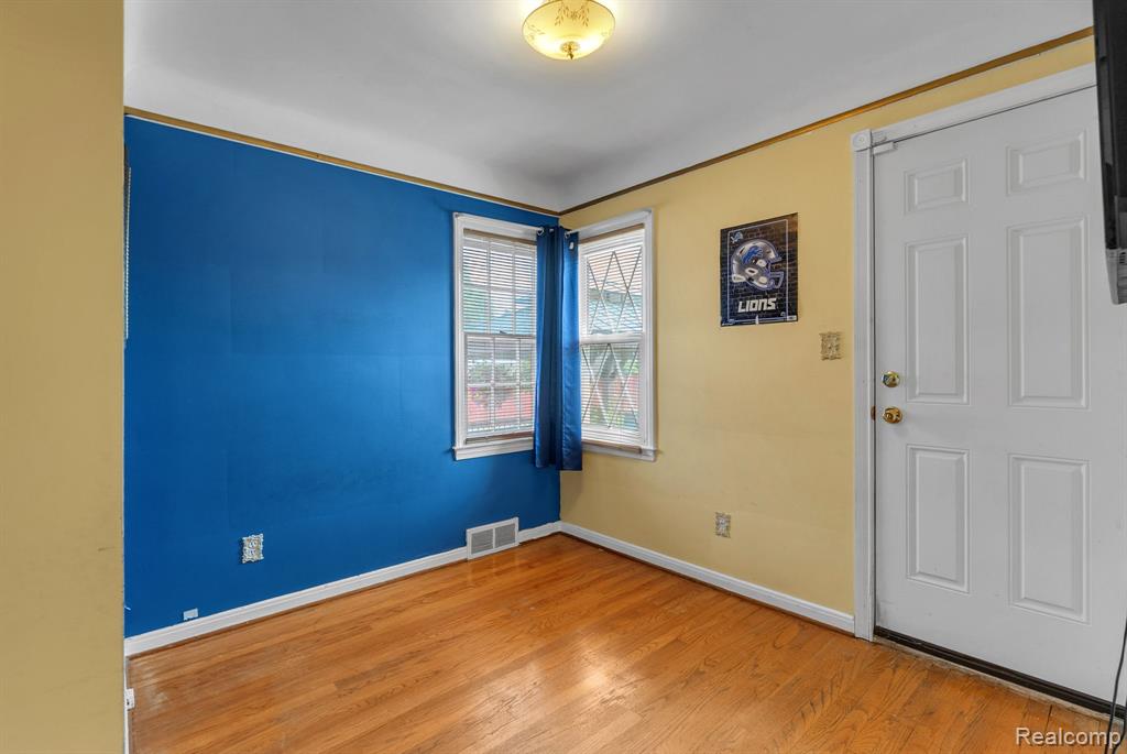 8200 Hartwell Street, Detroit, MI 48228 — Photo 23
